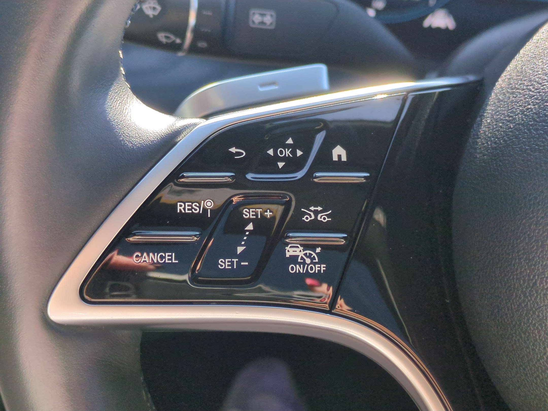Used 2022 Mercedes-Benz E 450 4MATIC Sedan image 18
