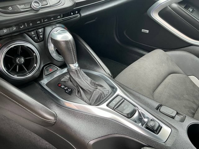 Used 2019 Chevrolet Camaro SS w/ LPO, Ground Effects Package RWD image 24