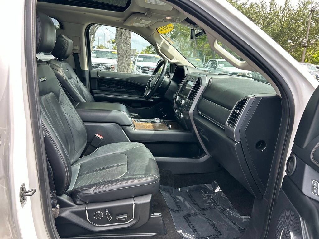 Used 2019 Ford Expedition Platinum RWD image 39