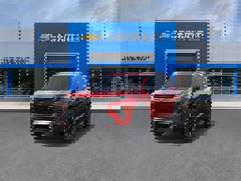 New 2026 Chevrolet Traverse Z71 w/ Driver Confidence Package image 8