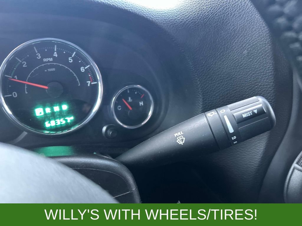 Used 2016 Jeep Wrangler Unlimited Willys image 28