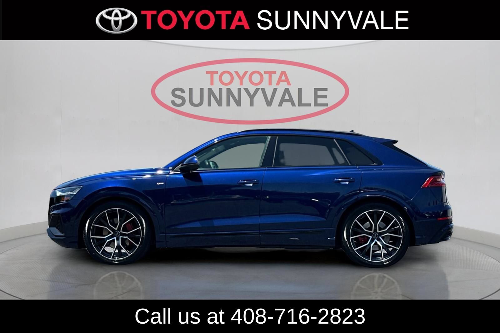 Used 2019 Audi Q8 Prestige w/ Adaptive Chassis Package AWD/4WD image 6