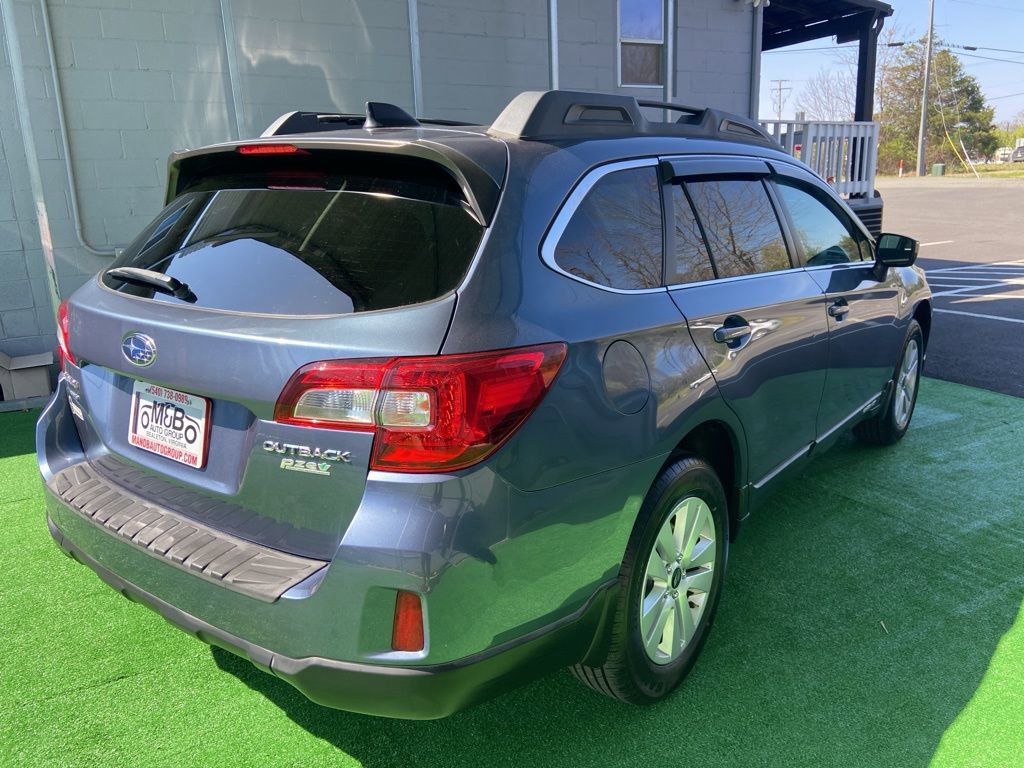 Used 2016 Subaru Outback 2.5i Premium image 4