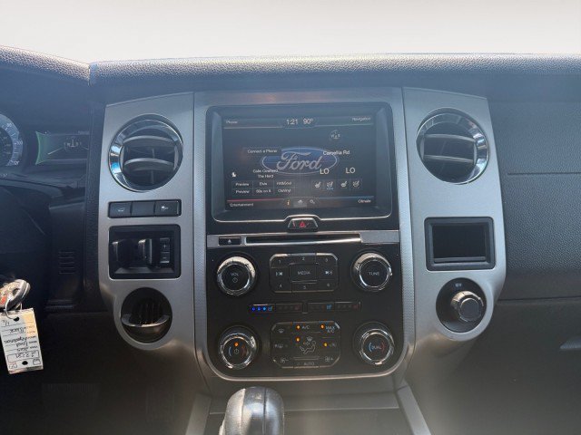 Used 2015 Ford Expedition EL XLT w/ Equipment Group 202A RWD image 6