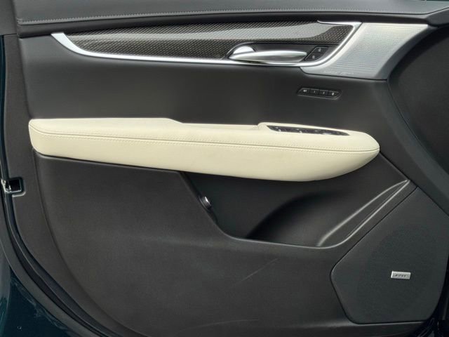 New 2026 Cadillac XT5 Sportv image 16