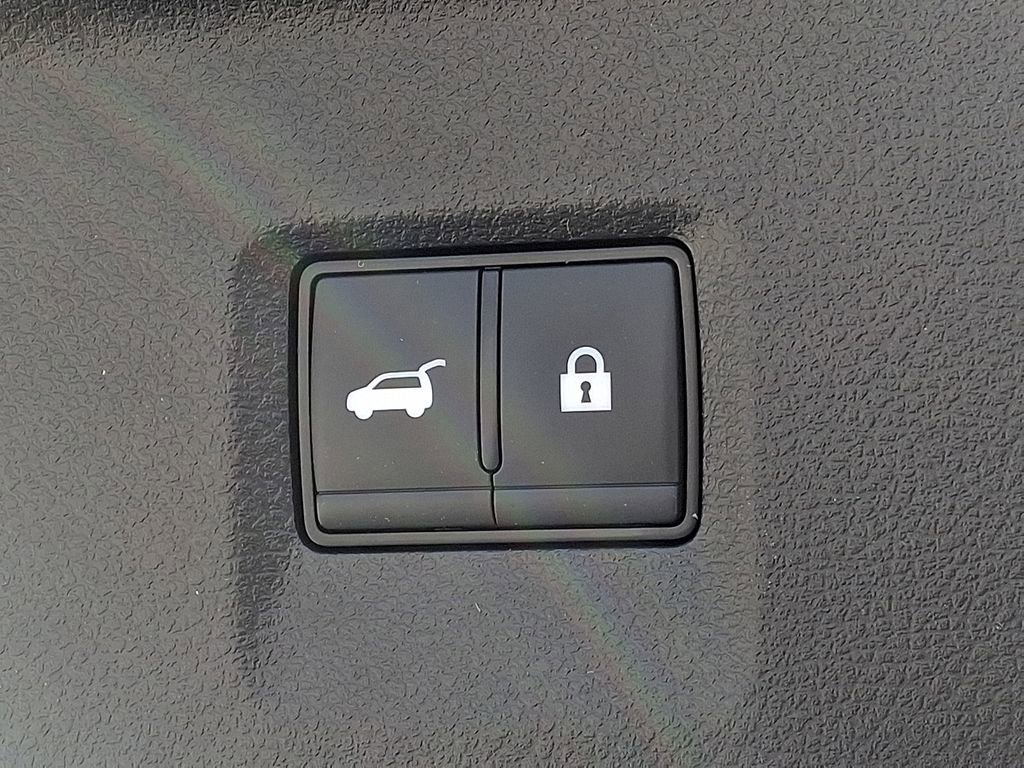 Used 2026 INFINITI QX60 Sport w/ Dark Cargo Package image 31