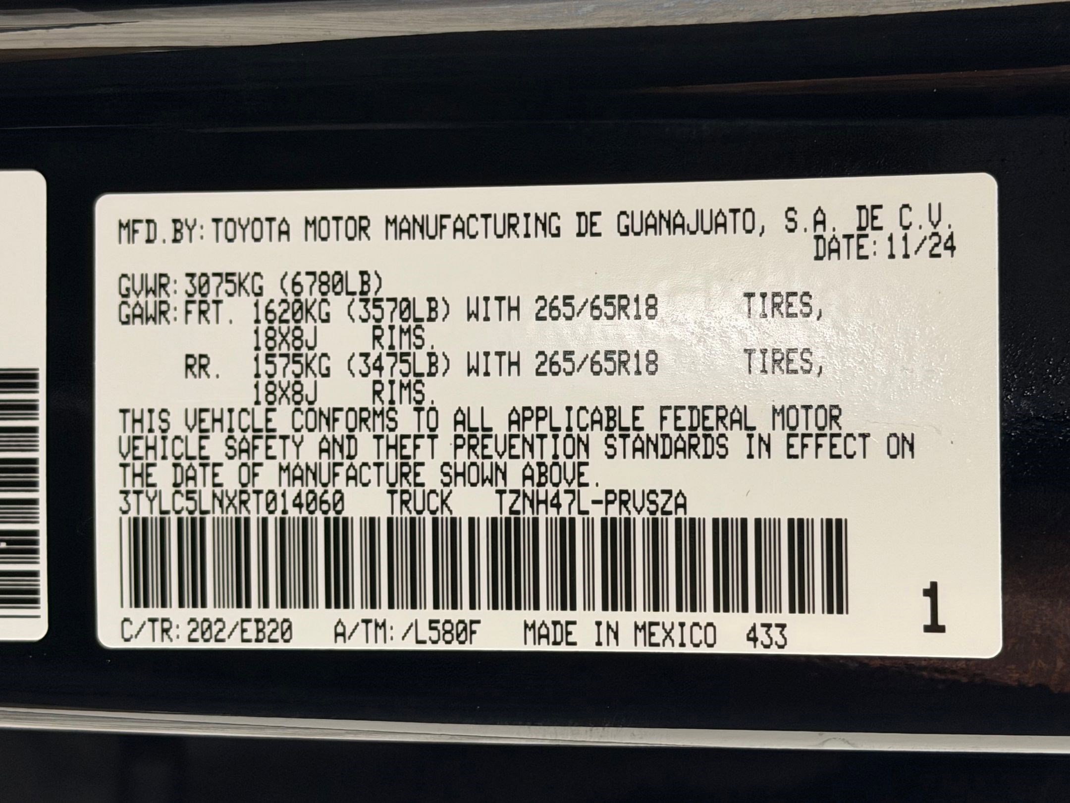 Certified 2024 Toyota Tacoma Limited image 29