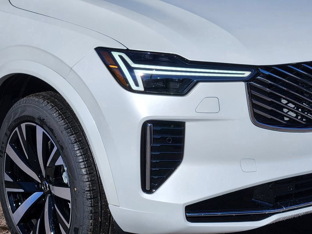 New 2026 Volvo XC90 B5 Core AWD/4WD image 28