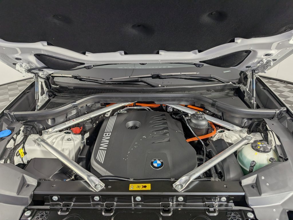 New 2026 BMW X5 xDrive50e w/ M Sport Package image 20