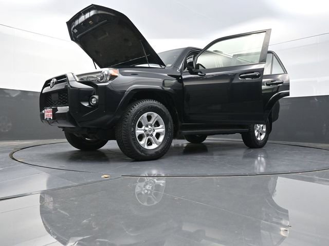 Used 2023 Toyota 4Runner SR5 Premium AWD/4WD image 40