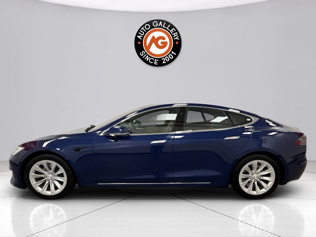 Used 2017 Tesla Model S 75D AWD/4WD image 4