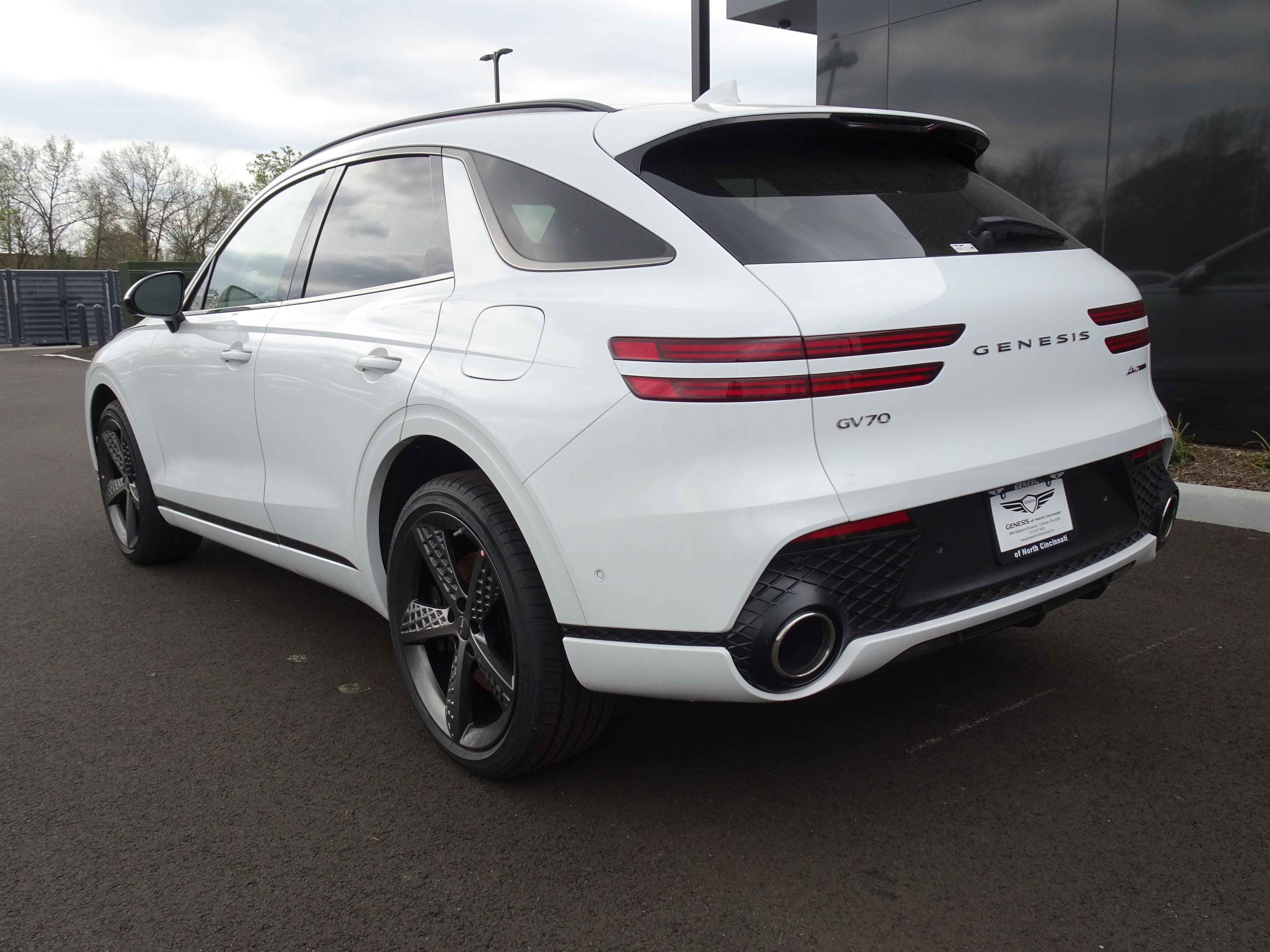 New 2025 Genesis GV70 3.5T Sport w/ Sport Advanced Package image 3