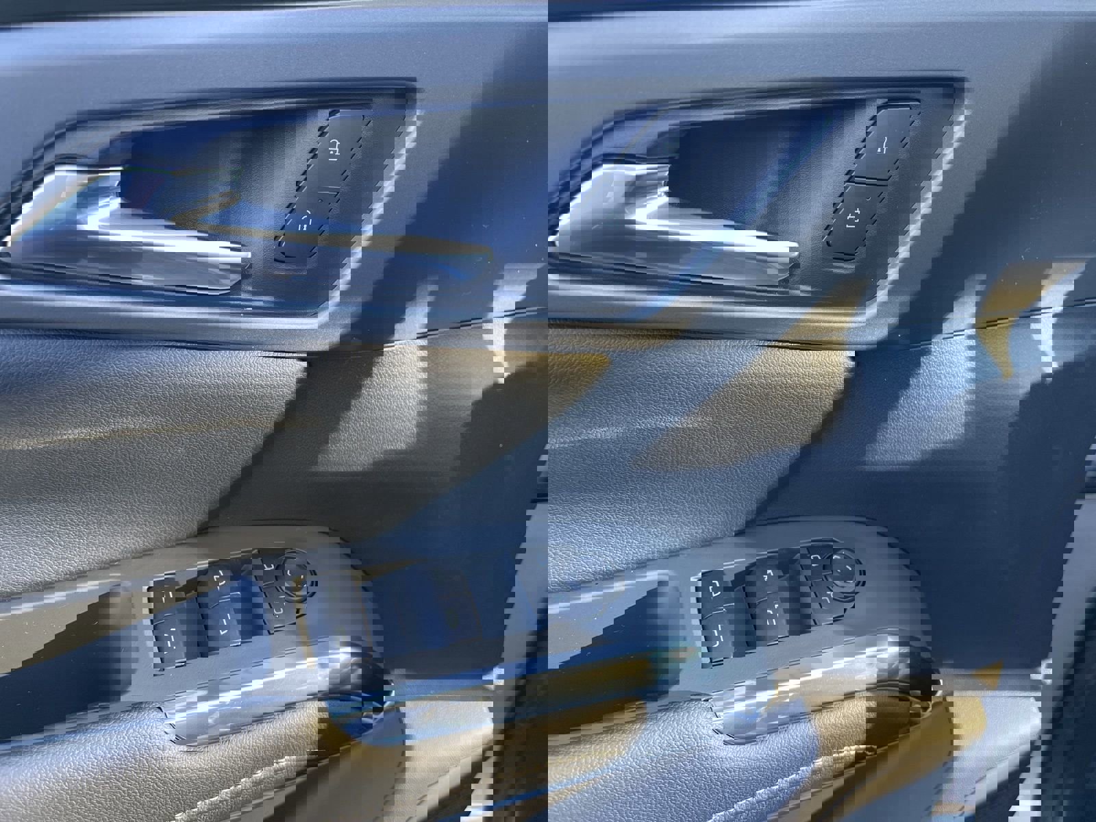 New 2026 Chevrolet Traverse LT w/ Driver Confidence Package image 27