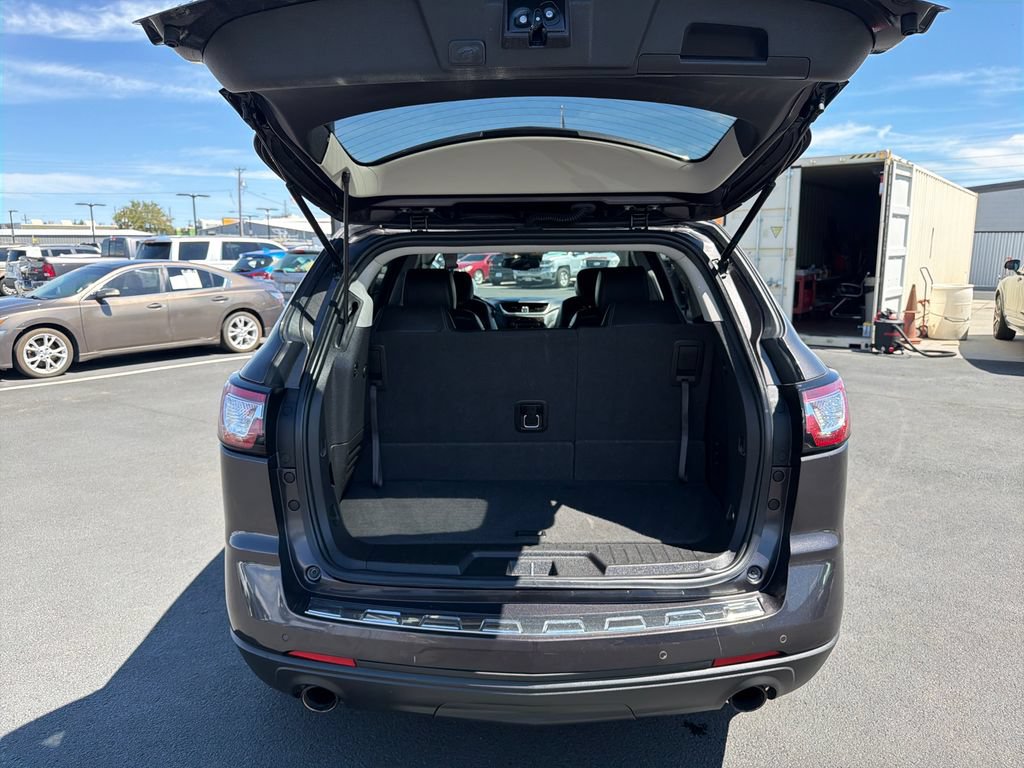 Used 2016 Chevrolet Traverse LTZ AWD/4WD image 19