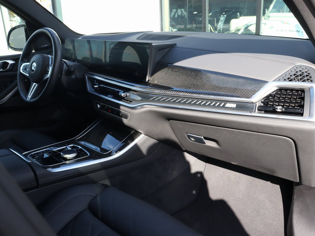 Used 2026 BMW X5 M60i image 24