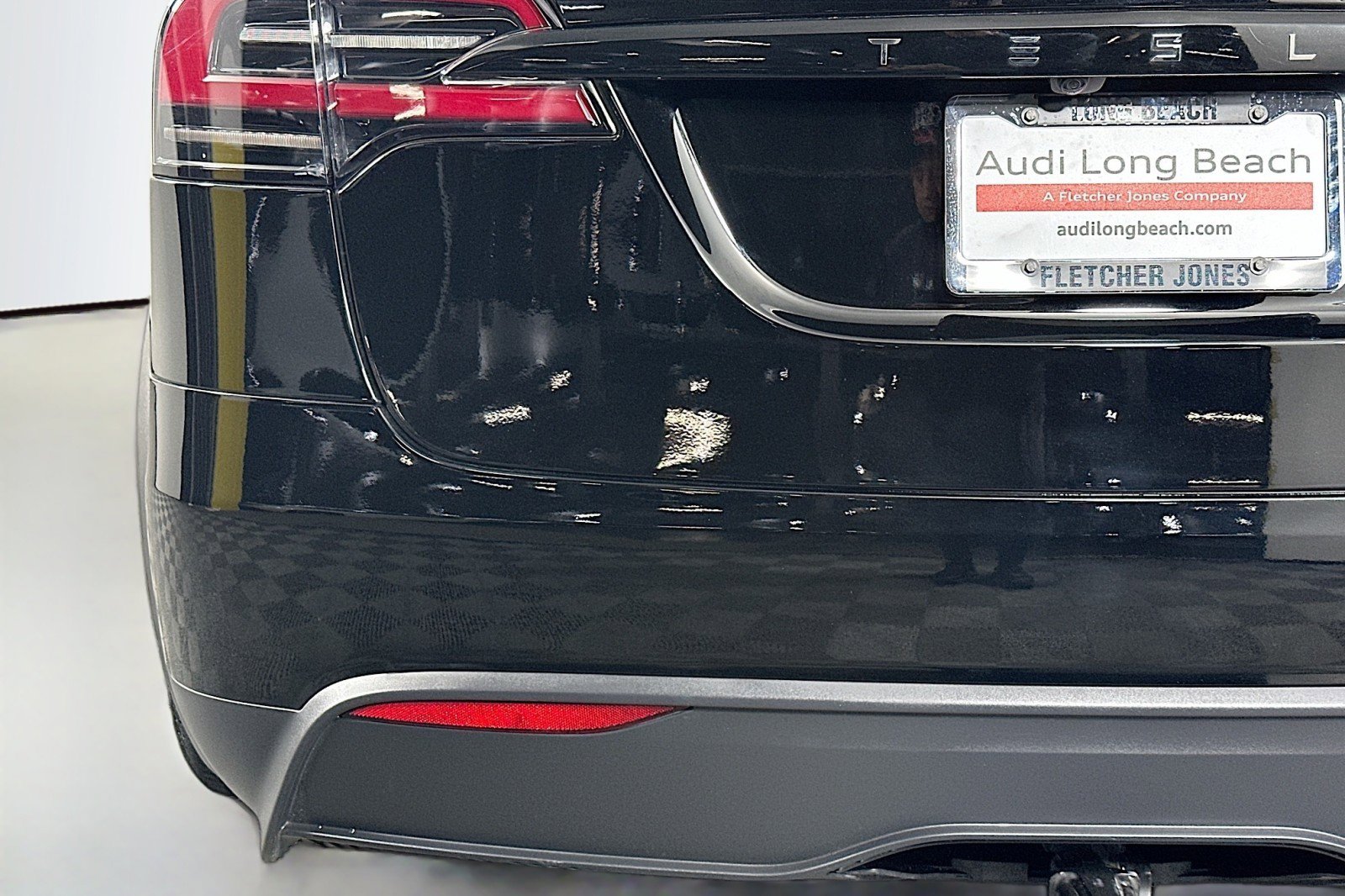 Used 2023 Tesla Model X image 16