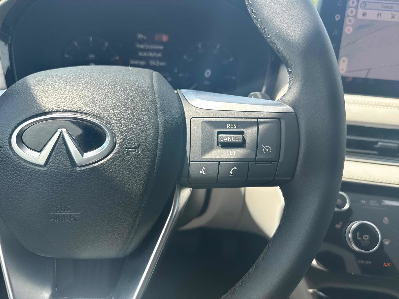 Certified 2026 INFINITI QX60 Pure w/ Cargo Package FWD image 19