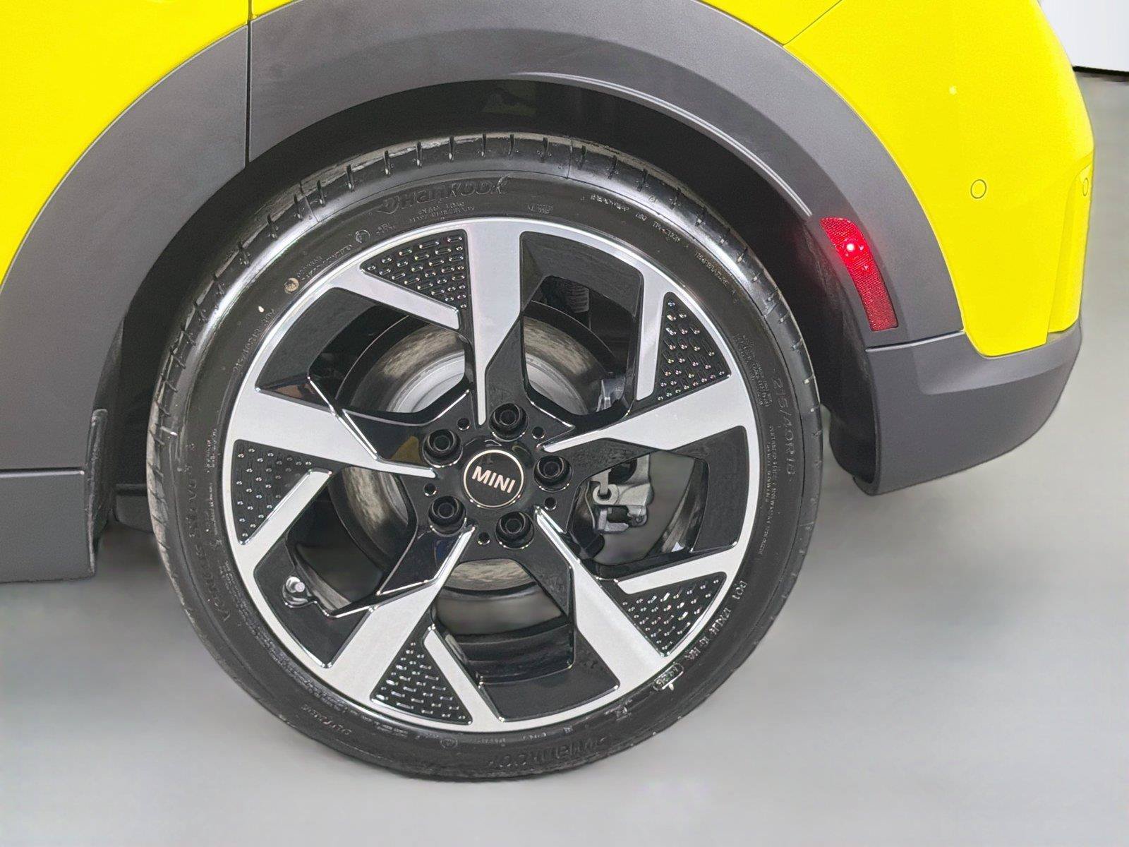 New 2026 MINI Cooper S FWD image 26