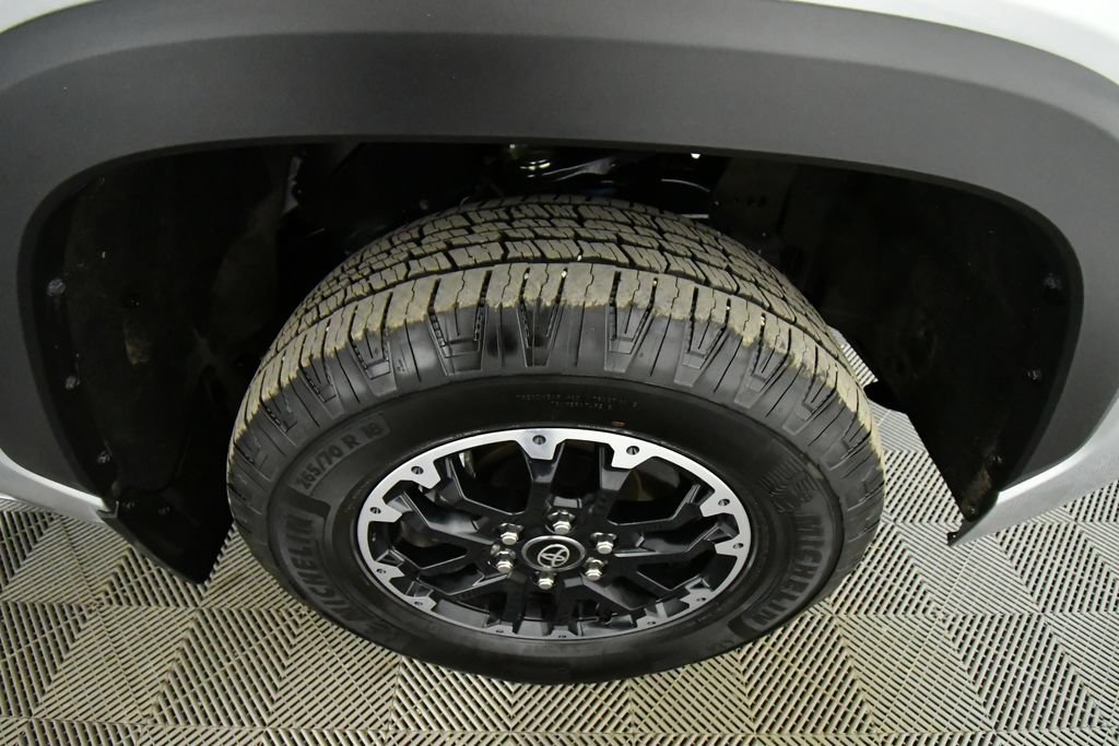 Used 2025 Toyota Tundra SR5 w/ TRD Off-Road Package AWD/4WD image 17