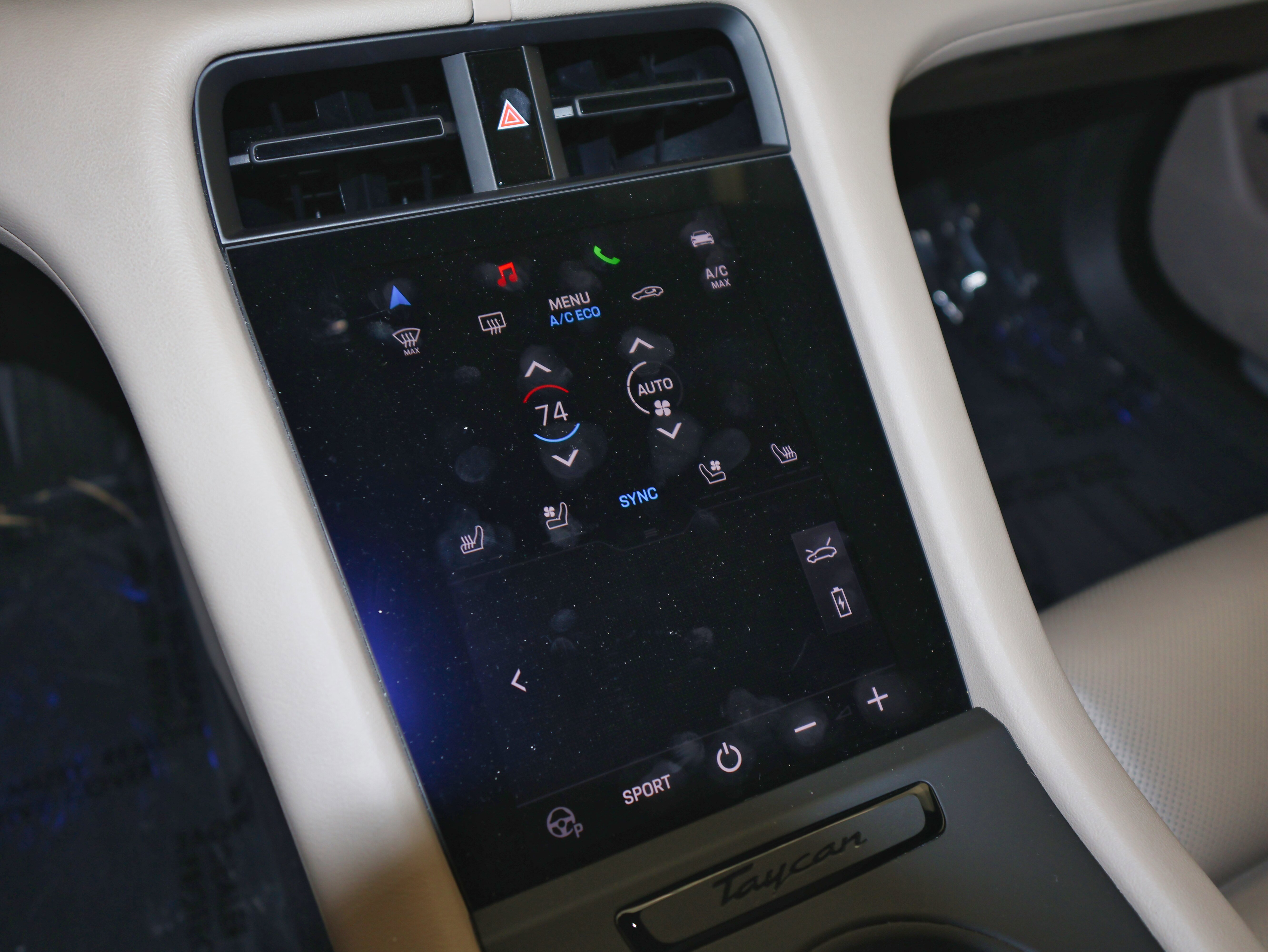 Used 2022 Porsche Taycan 4S image 37