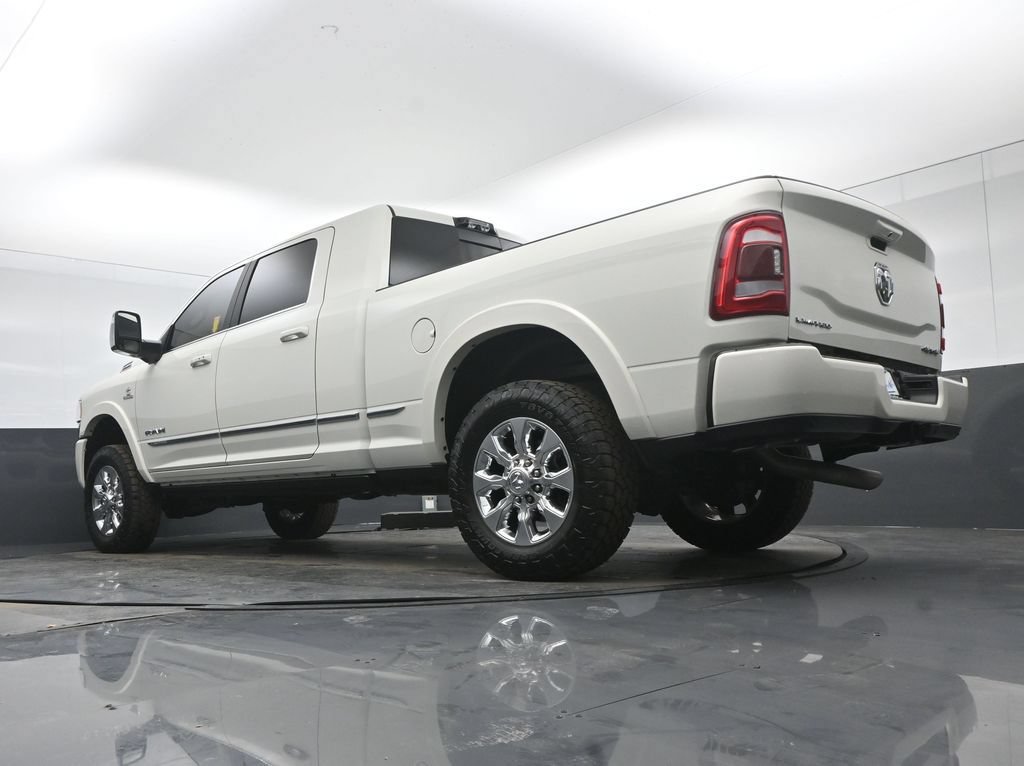 Used 2023 RAM 2500 Limited AWD/4WD image 73