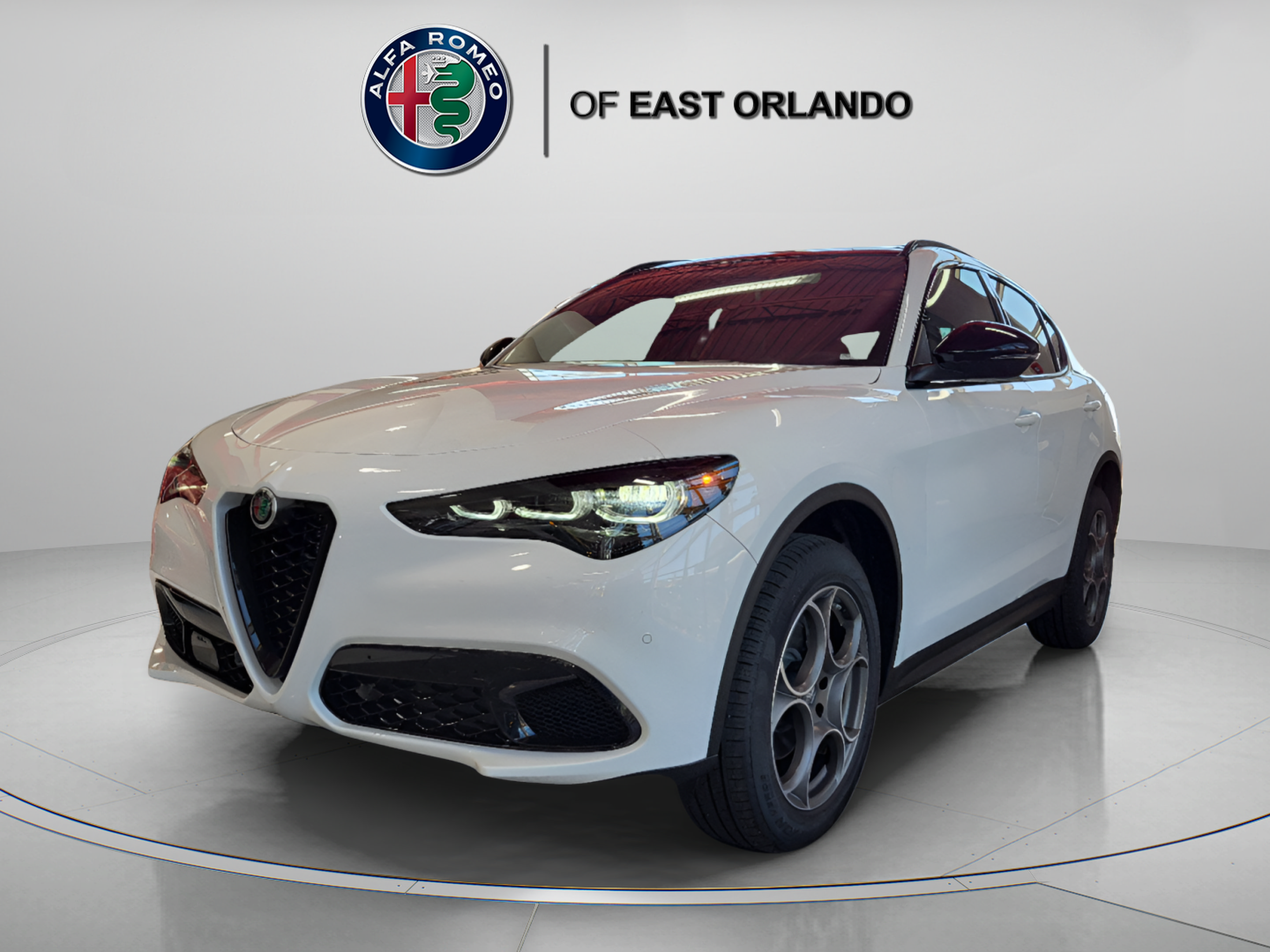 New 2025 Alfa Romeo Stelvio Sprint AWD/4WD image 4