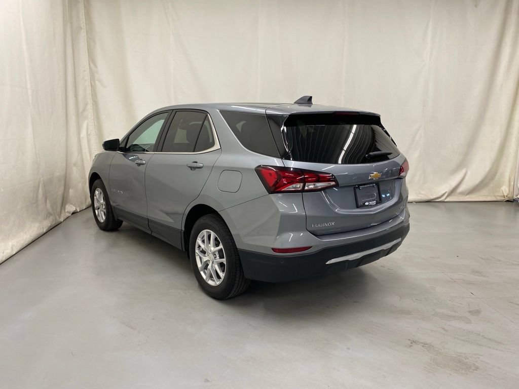 Used 2024 Chevrolet Equinox LT AWD/4WD image 5