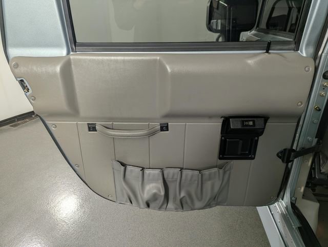 Used 2003 HUMMER H1 4-Door Open Top AWD/4WD image 22