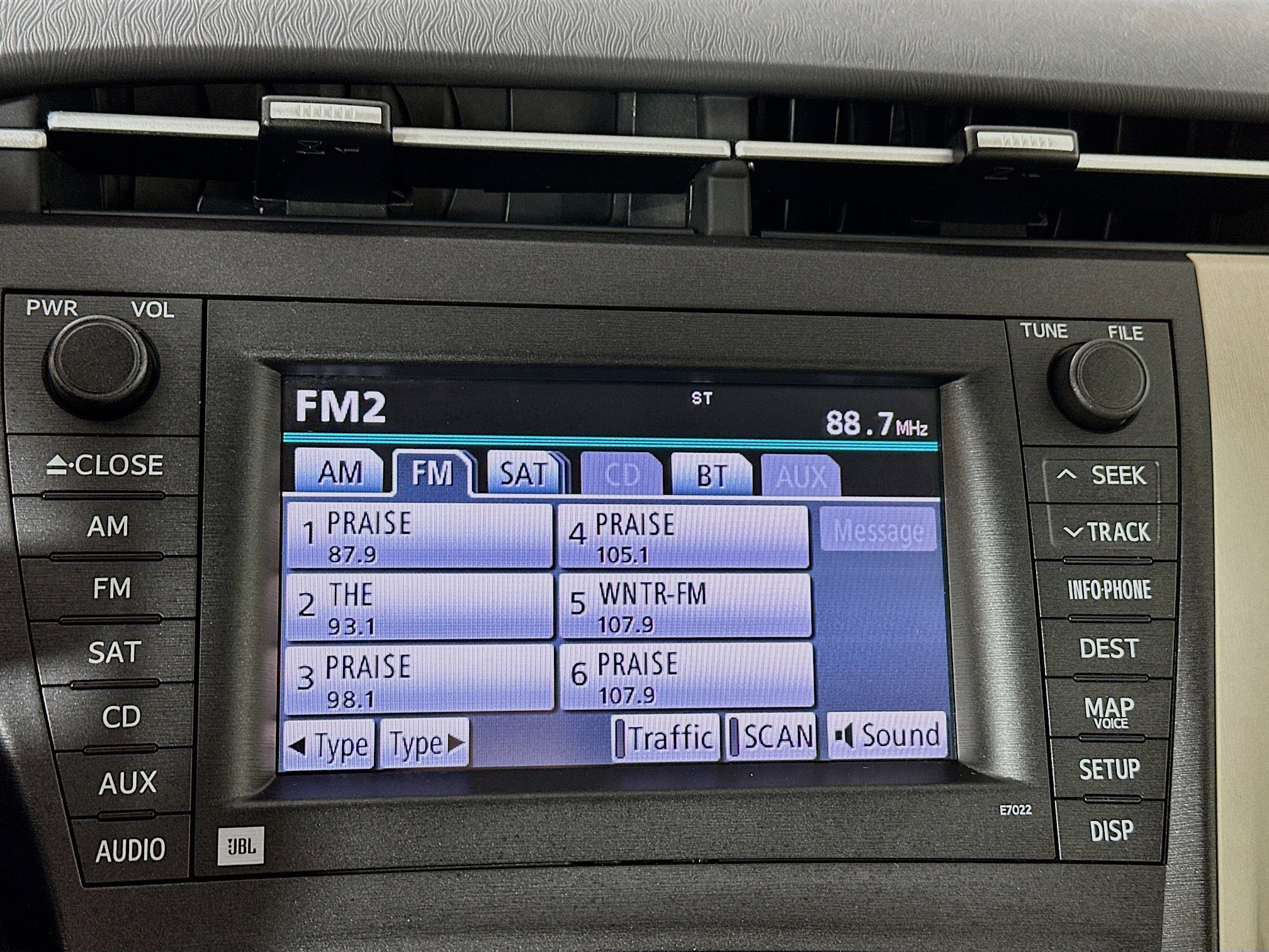 Used 2010 Toyota Prius Two FWD image 15