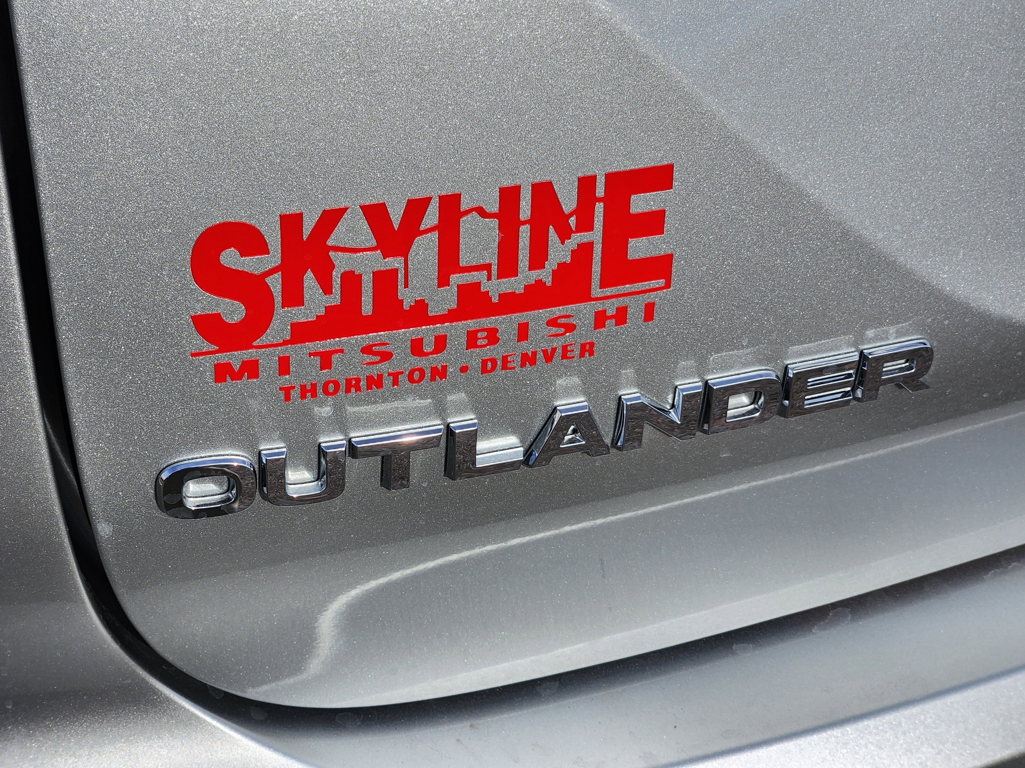 New 2025 Mitsubishi Outlander SEL Black Edition image 8
