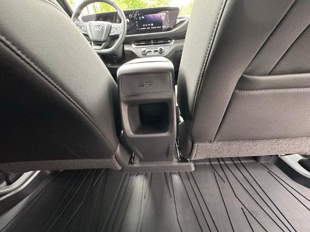 New 2025 Buick Envista Preferred w/ Convenience I Package image 31