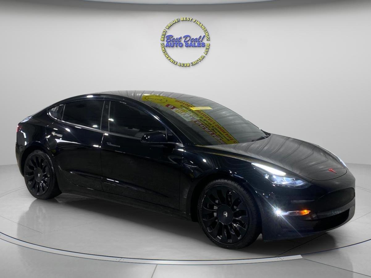Used 2022 Tesla Model 3 Long Range AWD/4WD image 7