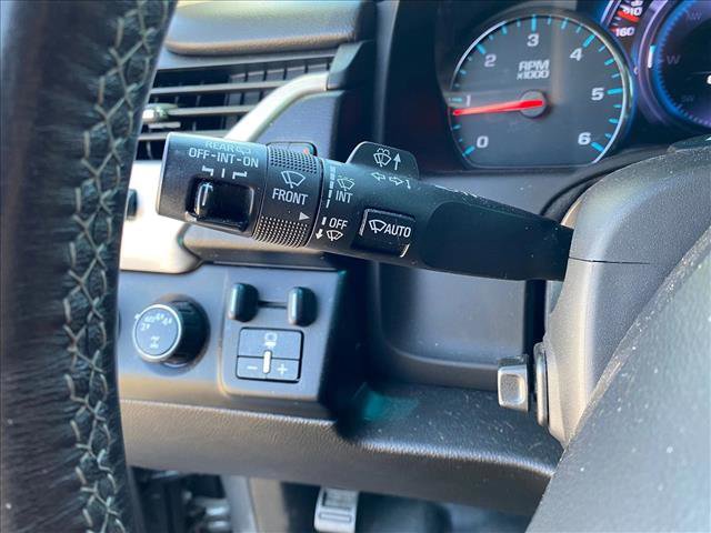 Used 2018 GMC Yukon Denali w/ Open Road Package AWD/4WD image 16