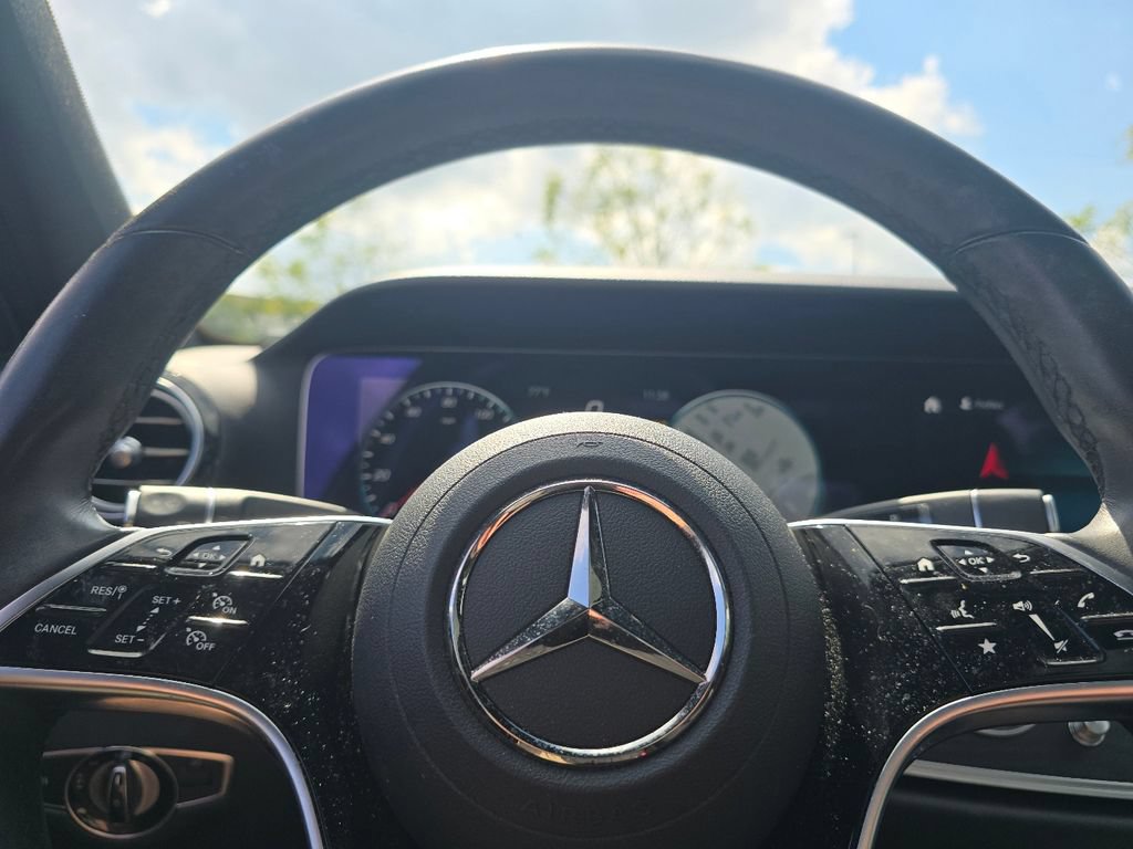 Used 2023 Mercedes-Benz E 350 4MATIC Sedan image 29