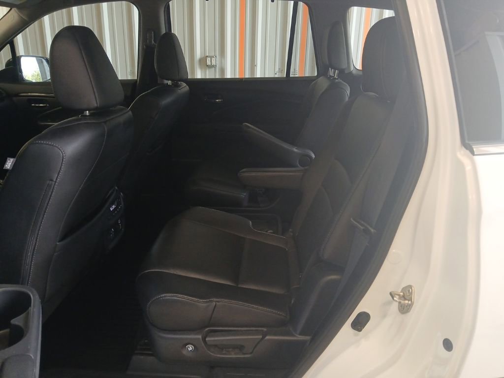 Used 2020 Honda Pilot Touring image 35