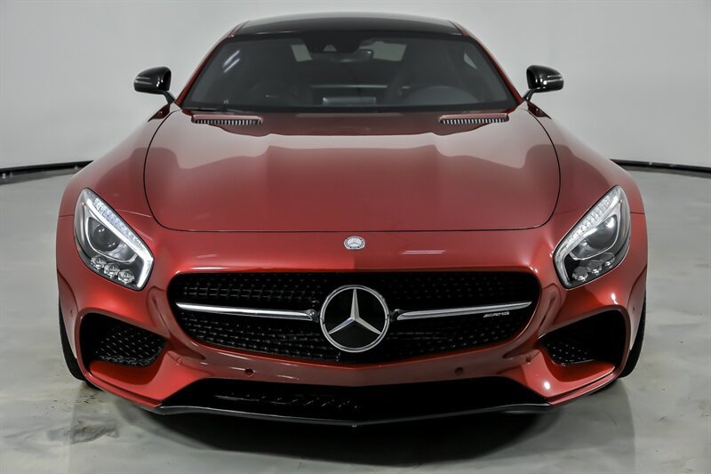 Used 2017 Mercedes-Benz AMG GT Coupe image 4