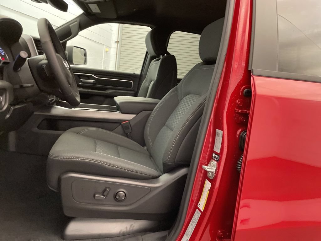 New 2026 RAM 1500 2WD Crew Cab image 17