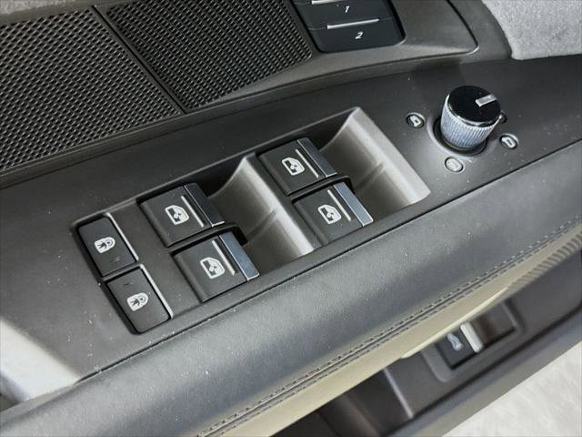 Used 2024 Audi RS e-tron GT AWD/4WD image 18