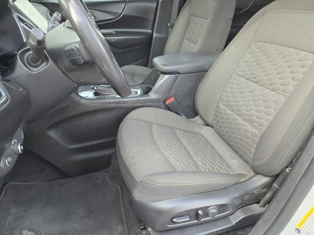 Used 2018 Chevrolet Equinox LT w/ Sun & Infotainment Package image 20