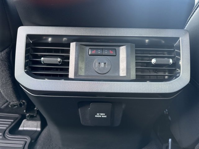 Used 2025 Ford F350 Platinum image 14