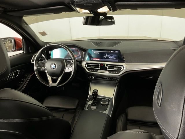 Certified 2022 BMW 330i xDrive Sedan w/ Premium Package 2 image 16