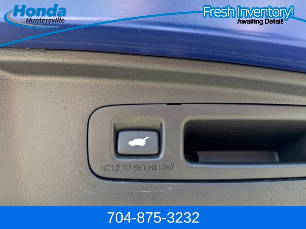 Used 2024 Honda CR-V EX-L image 11