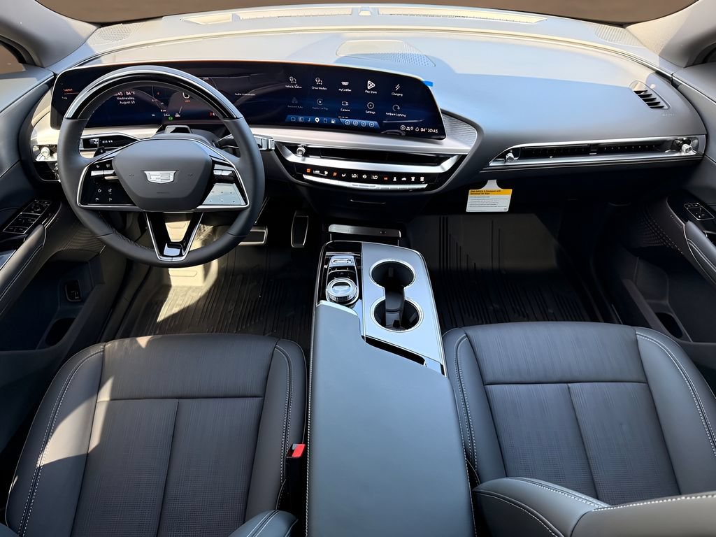 New 2027 Cadillac Lyriq Sport RWD image 17