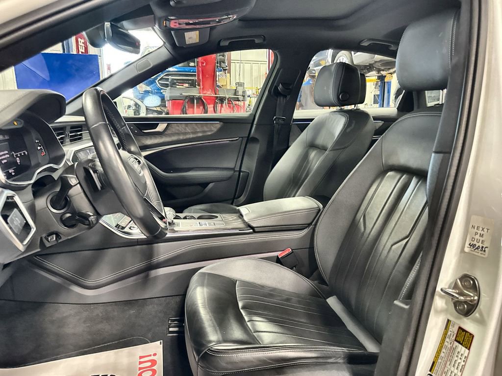 Used 2024 Audi A6 Premium Plus image 12