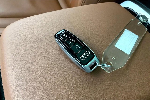 Certified 2023 Audi Q7 2.0T Premium w/ Convenience Package image 11