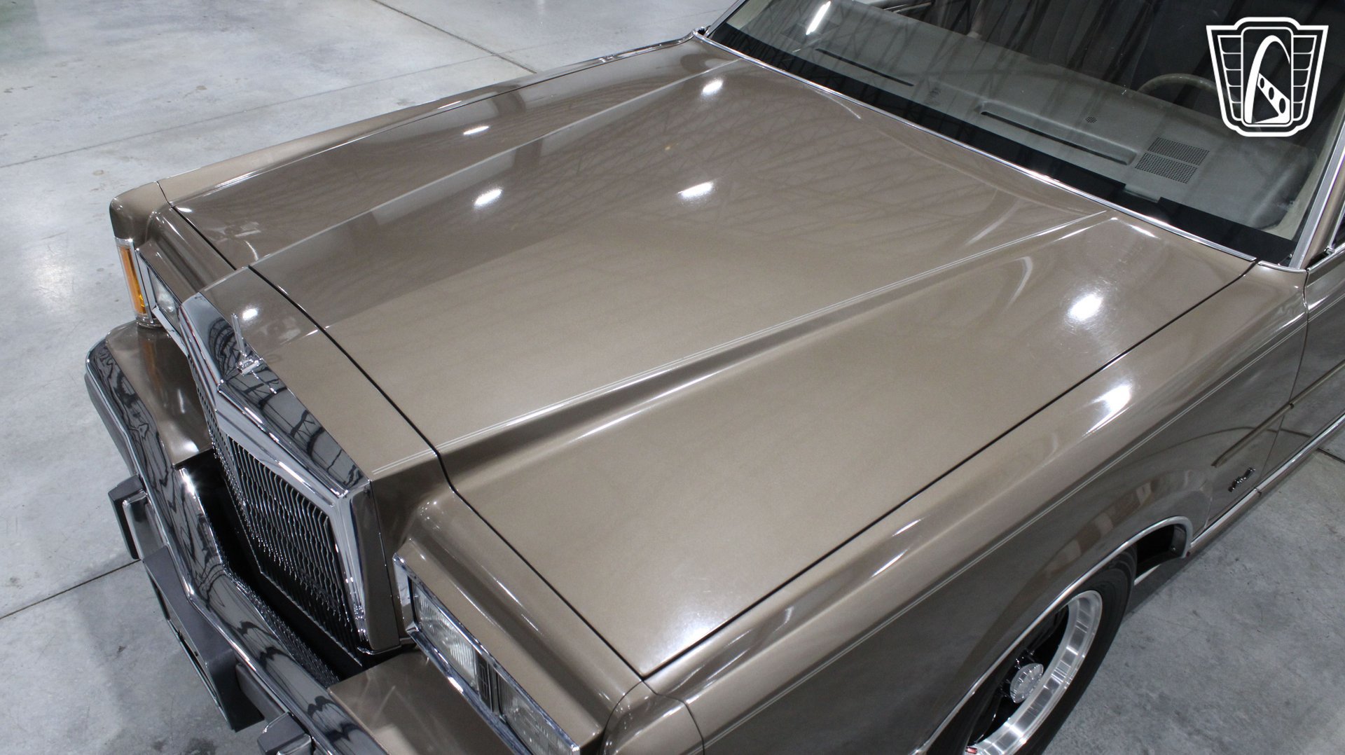 Used 1989 Lincoln Town Car RWD image 29