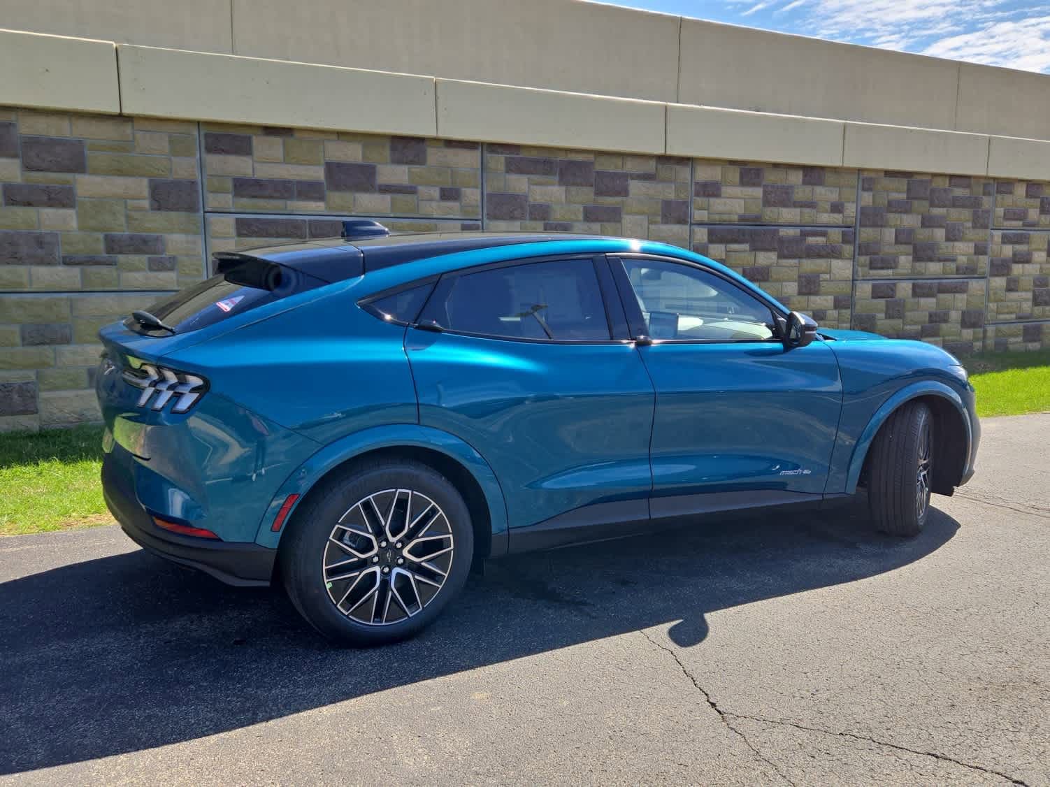 New 2026 Ford Mustang Mach-E Premium image 7