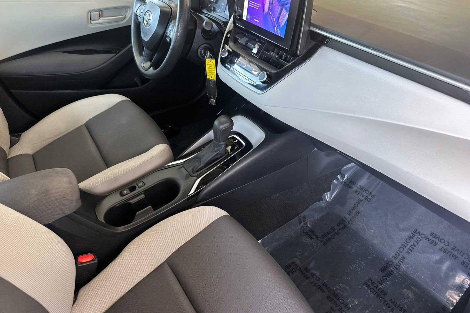 Used 2023 Toyota Corolla LE FWD image 18