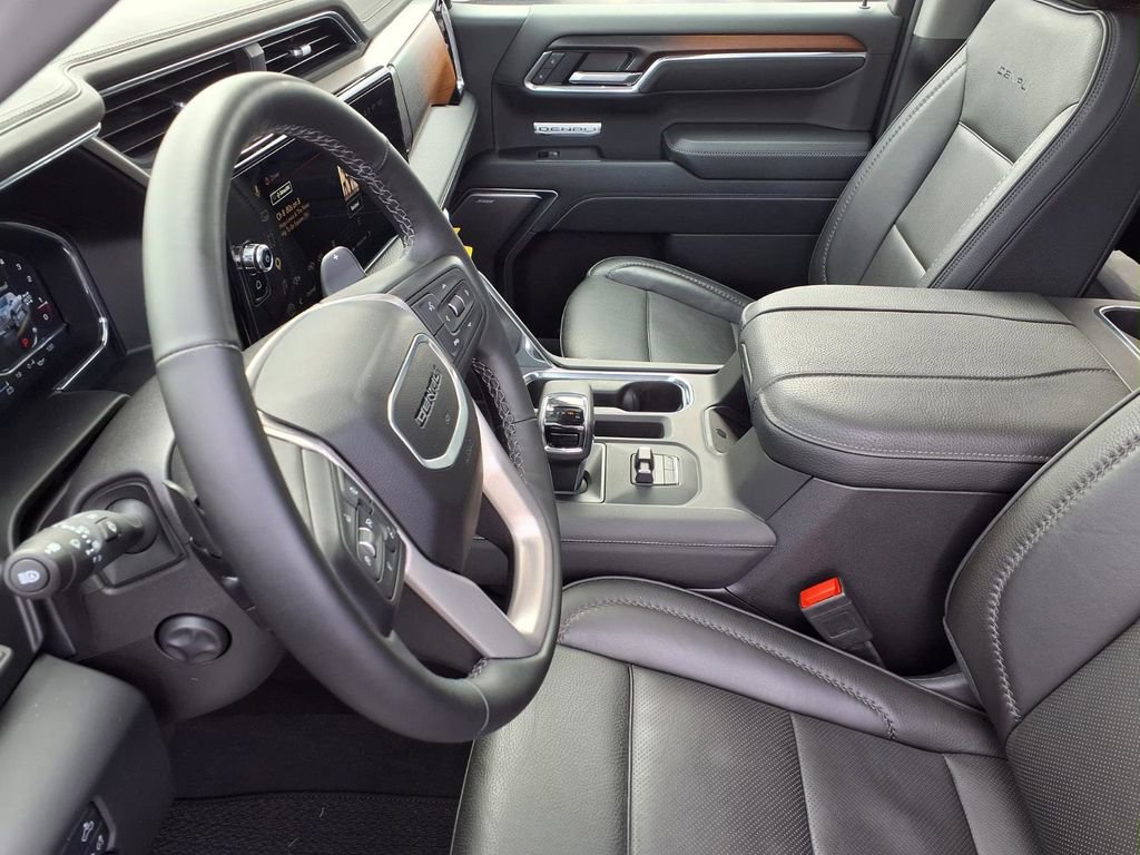 Used 2025 GMC Sierra 1500 Denali w/ Denali Reserve Package image 16