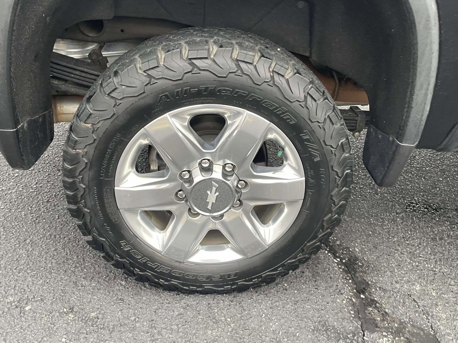 Used 2020 Chevrolet Silverado 2500 LTZ w/ LTZ Premium Package image 3